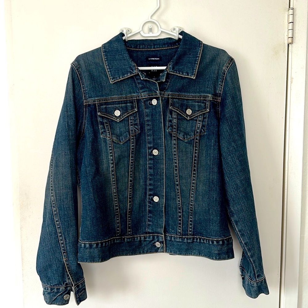 Women’s blue denim jacket
